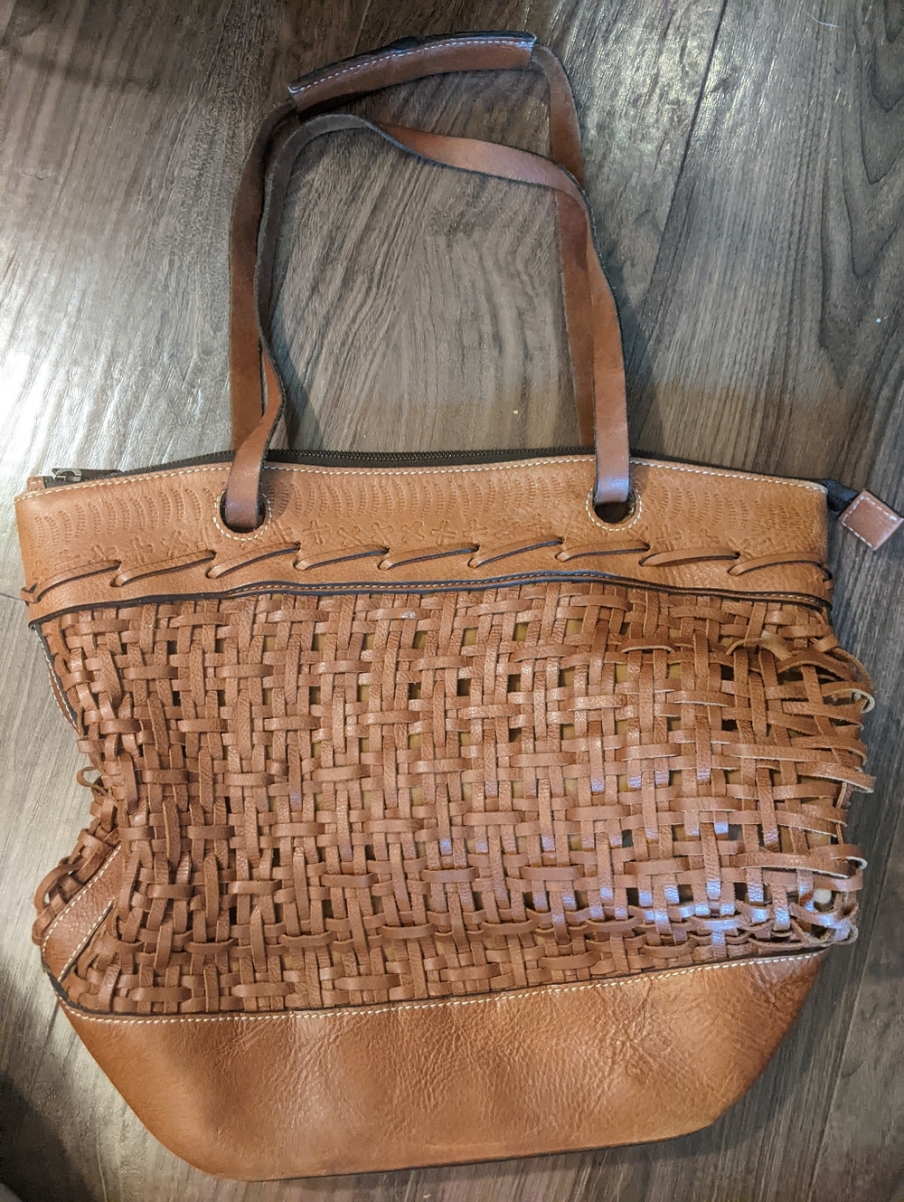 Patricia Nash - Vintage Woven Bucket Bag + Dust Bag | 12x14x7 |  Cocoa Brown